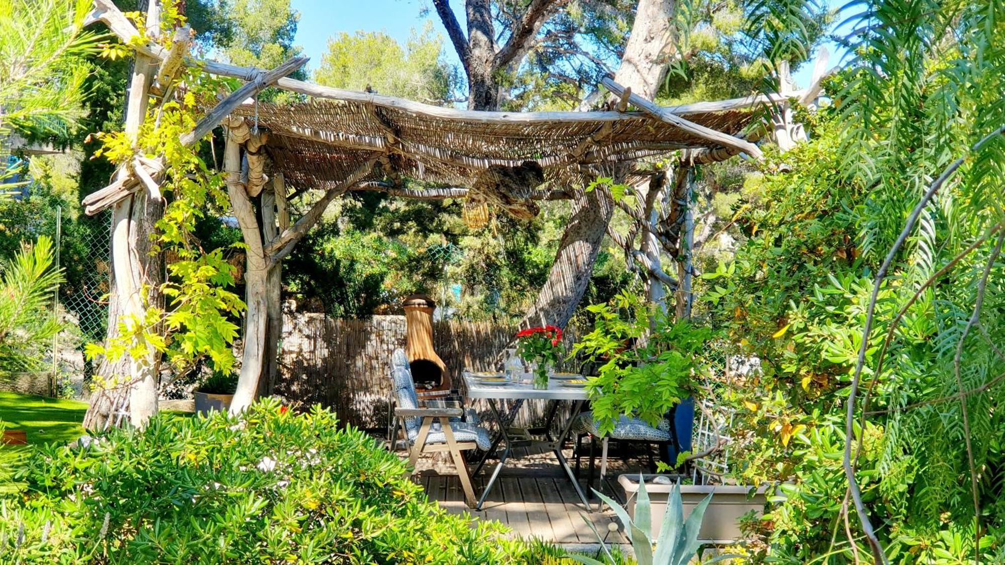 Appartements Avec Jardin Dans Villa Rocaille Cassis Exterior photo